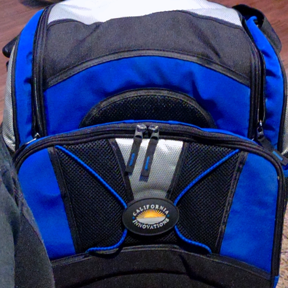 California Innovations, back pack portable ice chest. Brand new.